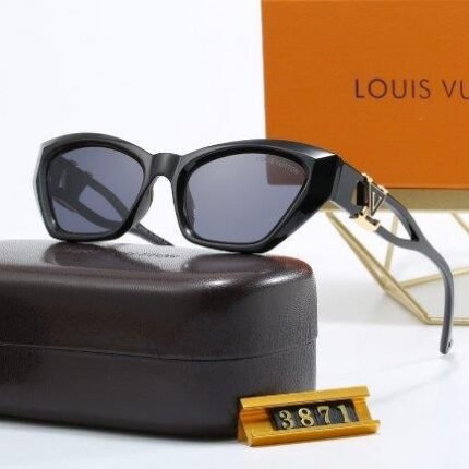 Sunglasses Louis Vuitton