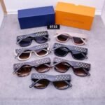 Sunglasses Louis Vuitton - Image 12