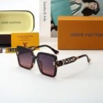 Sunglasses Louis Vuitton - Image 5