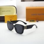 Sunglasses Louis Vuitton - Image 7