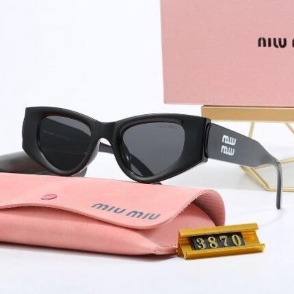 Sunglasses Miu Miu