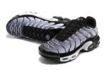 Air Max TN Plus “Black Metallic” - Image 3
