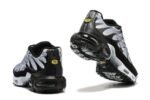 Air Max TN Plus “Black Metallic” - Image 6