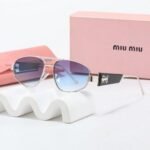 Sunglasses Miu Miu - Image 5