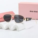 Sunglasses Miu Miu - Image 6