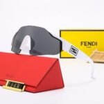 Sport Sunglasses Fendi - Image 3