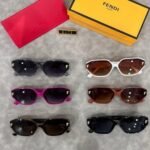 Sunglasses Fendi - Image 7