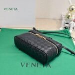 Bottega Veneta Vanity Case Intrecciato - Image 3