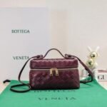Bottega Veneta Vanity Case Intrecciato - Image 11