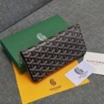 Goyard Matignon GM Wallet - Image 24