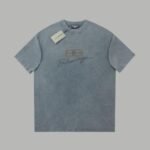 T-shirt Balenciaga Signature - Image 6
