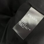 T-shirt Prada Logo Patch Black/White - Image 11