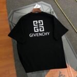 T-Shirt Givenchy - Image 6