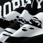 T-Shirt Corteiz Property Of CRTZ - Image 4