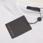T-shirt Louis Vuitton - Image 5