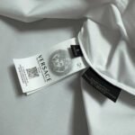 T-shirt Versace Never forget Your Roots - Image 4