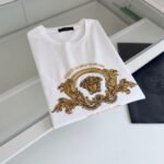 T-shirt Versace Coupe Blason With Embroidery - Image 9