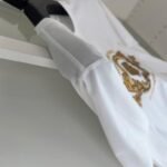 T-shirt Versace Coupe Blason With Embroidery - Image 10