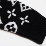 Cardigan Louis Vuitton LV Monogram Knit - Image 9