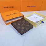 Wallet Louis Vuitton Monogram with LV Logo - Image 2