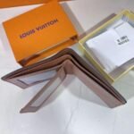 Wallet Louis Vuitton Monogram with LV Logo - Image 6
