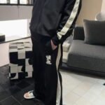 Track Pants Louis Vuitton LV Lovers Black - Image 10