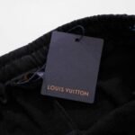 Shorts Louis Vuitton LV Black Splatter Monogram - Image 4