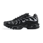 Air Max Plus TN Triple Venom - Image 2