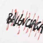 T-shirt Balenciaga Graffiti Print White - Image 4