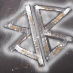 T-shirt Balenciaga BB Logo Spray Paint Black - Image 5