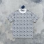 T-shirt Louis Vuitton Monogram White Deep Black - Image 2