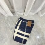 Short Burberry Dark Blue - Image 3