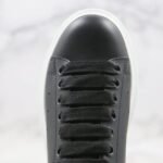 Alexander McQueen Over - Image 3