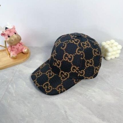 Cap Gucci GG Monogram Black and Brown