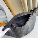 Bag Louis Vuitton Monogram Leather Belt - Image 4