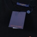 T-Shirt Louis Vuitton LV Multicolor Logo Black - Image 6