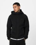 Set Nike Tech Fleece black 2023 (New Season) - Image 2