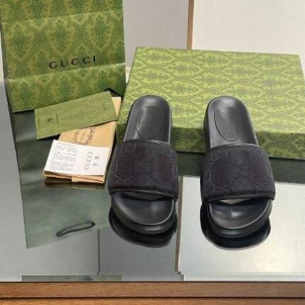 Slides Gucci GG Black