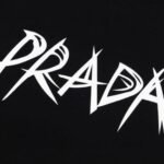 T-shirt Prada Black Graphic Logo - Image 4