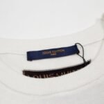 T-shirt Louis Vuitton LV Cartoon Plane - Image 4