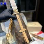 Louis Vuitton  CarryAll MM Monogram Bag - Image 3