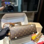 Louis Vuitton  CarryAll MM Monogram Bag - Image 4