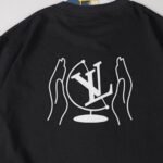 T-shirt Louis Vuitton Black - Image 7