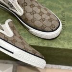 Sneaker Gucci Slip On GG Supreme Monogram - Image 4