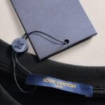 T-shirt Louis Vuitton - Image 5