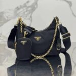 Shoulder Bag Prada Re-Edition 22×18×6.5CM - Image 2