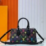 Shoulder Bag Louis Vuitton x Murakami - Image 2