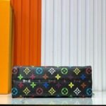 Shoulder Bag Louis Vuitton x Murakami - Image 7