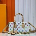 Shoulder Bag Louis Vuitton x Murakami - Image 8