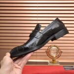 Gucci Relief Loafer Black - Image 5